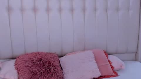 Lyn online show from 09.16.25