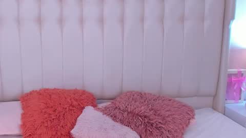 Lyn online show from 10.20.25