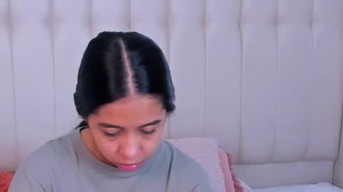 Lyn online show from 11.04.25