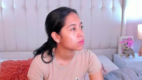 Lyn online show from 12.18.25