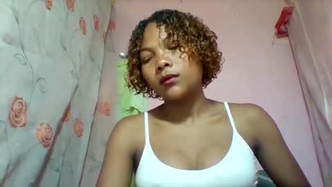 lyndah19 online show from 02.17.26