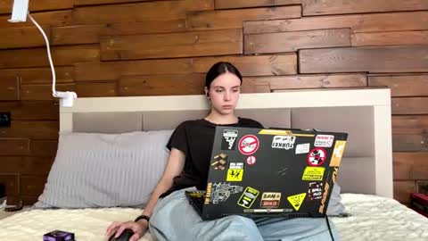 Eva online show from 06.30.26