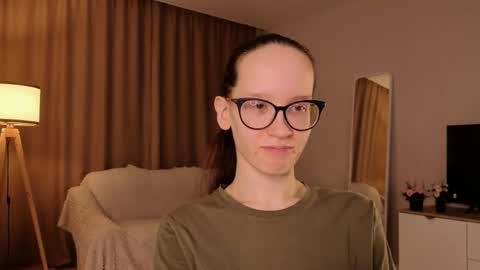 Sara online show from 04.16.26