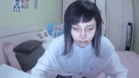 Snapshot of lynncottingham chatting on 09.29.25 Kira online show from 09.29.25