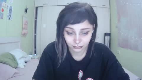 Snapshot of lynncottingham chatting on 10.09.25 Kira online show from 10.09.25