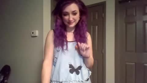 Lynn  online show from 02.08.26