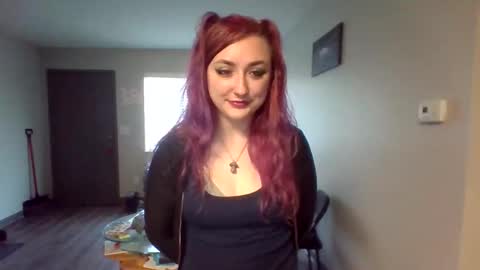 Snapshot of lynnkitten69000 chatting on 03.28.26 Lynn online show from 03.28.26