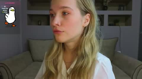 Lynn online show from 11.23.25