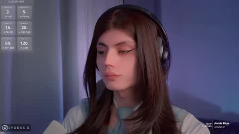Snapshot of lyodass chatting on 04.30.26 Lyodass online show from 04.30.26