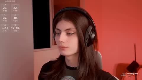 Snapshot of lyodass chatting on 06.19.26 Lyodass online show from 06.19.26