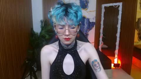 lyra_tay online show from 05.10.26