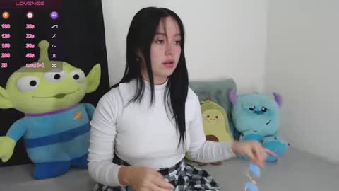 lyshana online show from 02.15.25