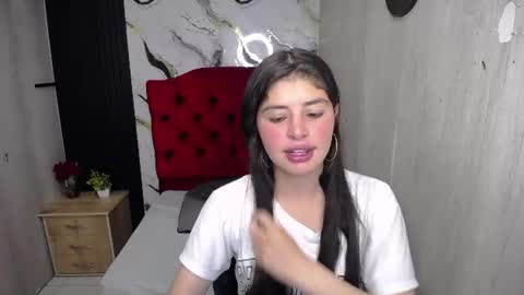 Snapshot of lyssa_blue chatting on 06.24.26 L Y S S A online show from 06.24.26