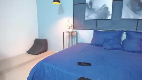 Snapshot of lyz_big_tits chatting on 01.18.25 lyz_big_tits online show from 01.18.25