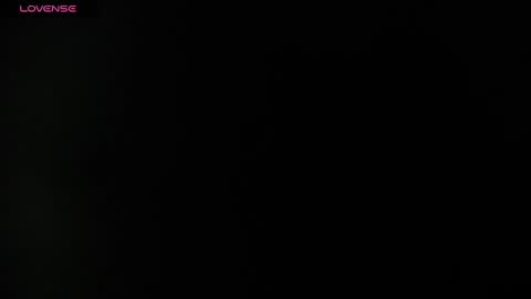 Snapshot of lyz_big_tits chatting on 01.28.25 lyz_big_tits online show from 01.28.25