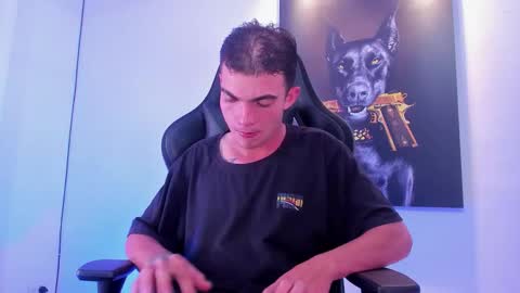 m0ntana777 online show from 11.28.25