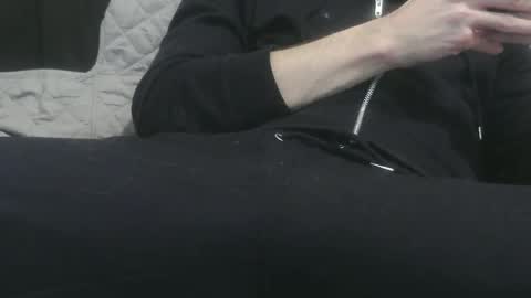 Snapshot of m4dh4tter24 chatting on 12.27.24 m4dh4tter24 online show from 12.27.24