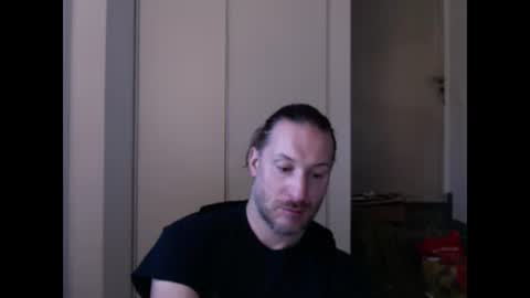Snapshot of m4rduk81 chatting on 01.03.25 m4rduk online show from 01.03.25