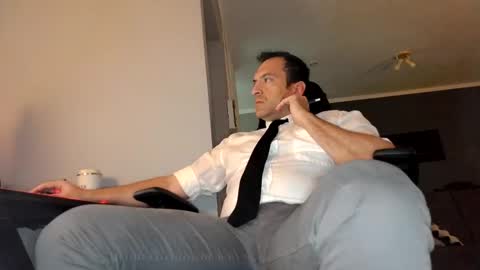 Snapshot of m4st3r_0f_d0m1n4nc3 chatting on 02.27.25 ready to cum online show from 02.27.25