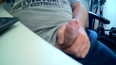 Snapshot of m_daan1969 chatting on 04.26.26 m_daan1969 online show from 04.26.26