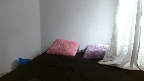 maaddy_thompson online show from 11.02.25