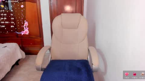 Snapshot of maavca chatting on 09.18.25 maavca online show from 09.18.25