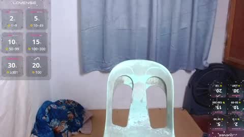 Snapshot of mabuhay_lola chatting on 05.31.26 Divina online show from 05.31.26