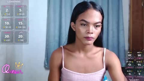 Snapshot of mabuhay_lola chatting on 06.30.26 Divina online show from 06.30.26