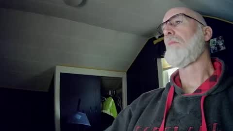 Snapshot of mac8181 chatting on 02.15.25 mac8181 online show from 02.15.25