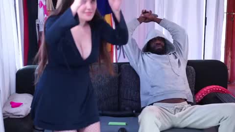 Mac Troy online show from 03.07.25