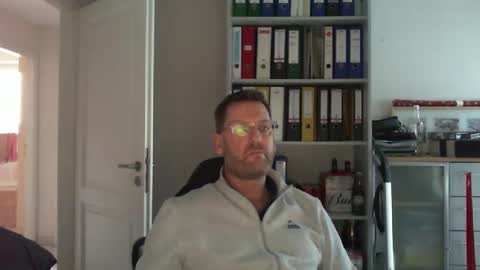 macfly67 online show from 12.27.24