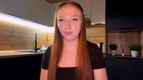 Snapshot of machelleunderdahl chatting on 07.20.26 Nicole online show from 07.20.26