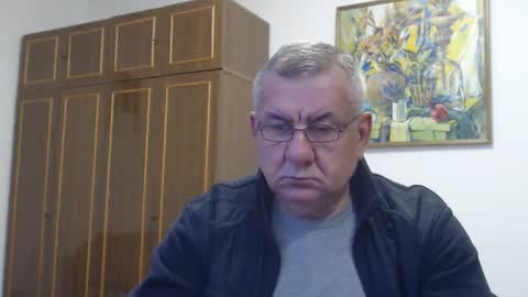 Macho online show from 10.22.25