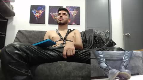 instagram mackdanielsx online show from 12.02.25