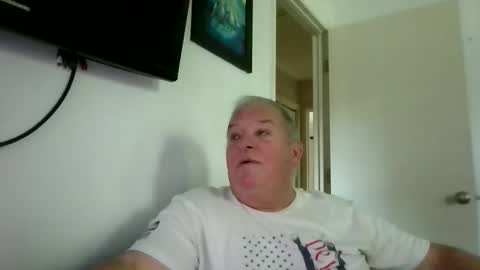 mackdocc001 online show from 09.26.25