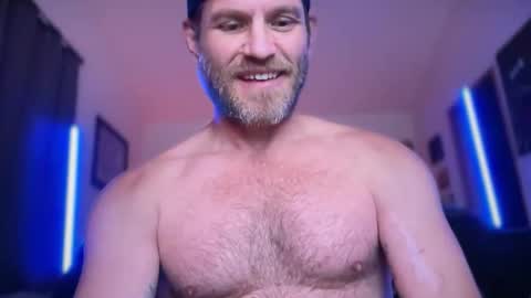 MackinCaliAllDay online show from 10.16.25