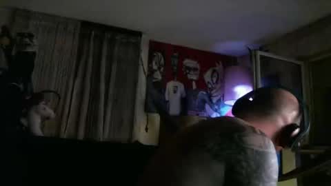 Snapshot of mad_dem0n chatting on 03.04.25 Manuel online show from 03.04.25