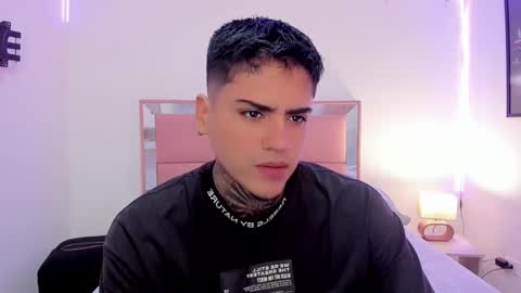 max online show from 02.02.25