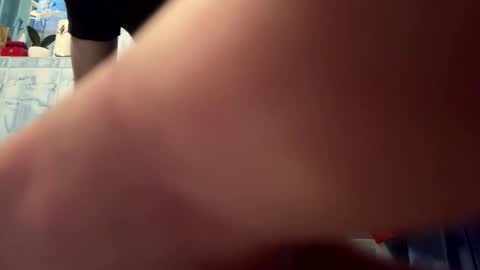 mada12340987 online show from 11.24.25