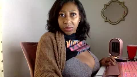 Snapshot of madam_glam chatting on 03.16.26 madam_glam online show from 03.16.26