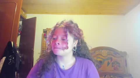 Snapshot of madam_sativa chatting on 02.07.25 di online show from 02.07.25