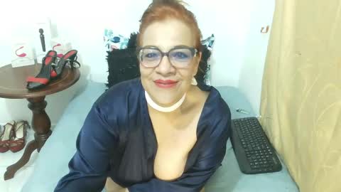 madame_desire_ online show from 04.25.26
