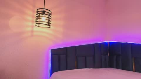 Charlotte online show from 09.09.25