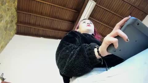 Snapshot of madame_ibby chatting on 01.16.26 madame ibby online show from 01.16.26