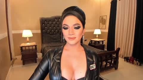 Alison Kloss online show from 03.08.25