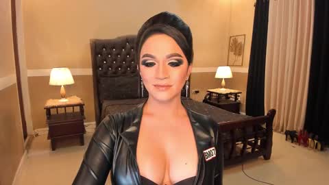 Alison Kloss online show from 03.11.25