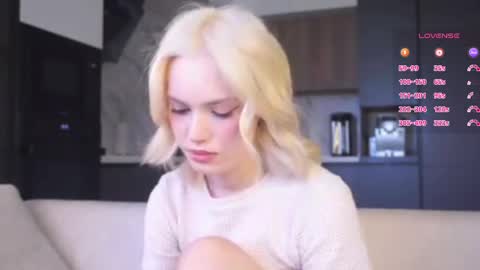 Snapshot of madamorgana chatting on 05.27.26 Fiona online show from 05.27.26