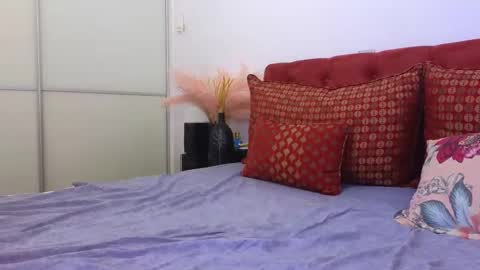 Snapshot of maddalena_ chatting on 01.27.25 Maddalena online show from 01.27.25