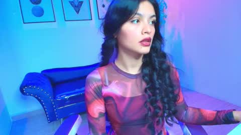 Snapshot of maddie_t18 chatting on 03.25.26 maddie_t18 online show from 03.25.26