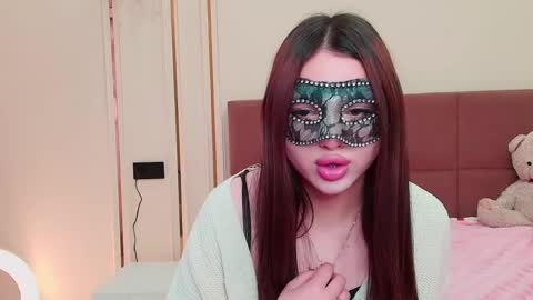 Madelaine online show from 05.13.26